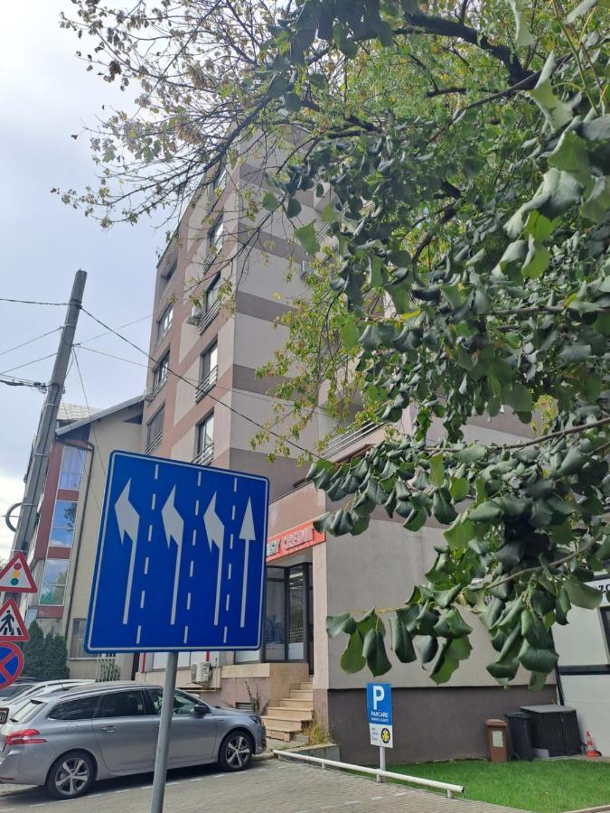 Appartamento Rim1 Piteşti Esterno foto