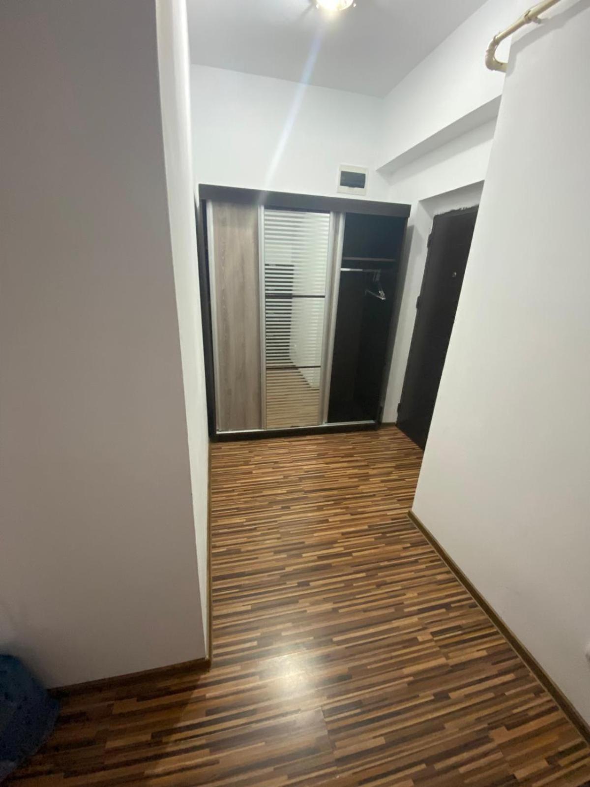 Appartamento Rim1 Piteşti Esterno foto